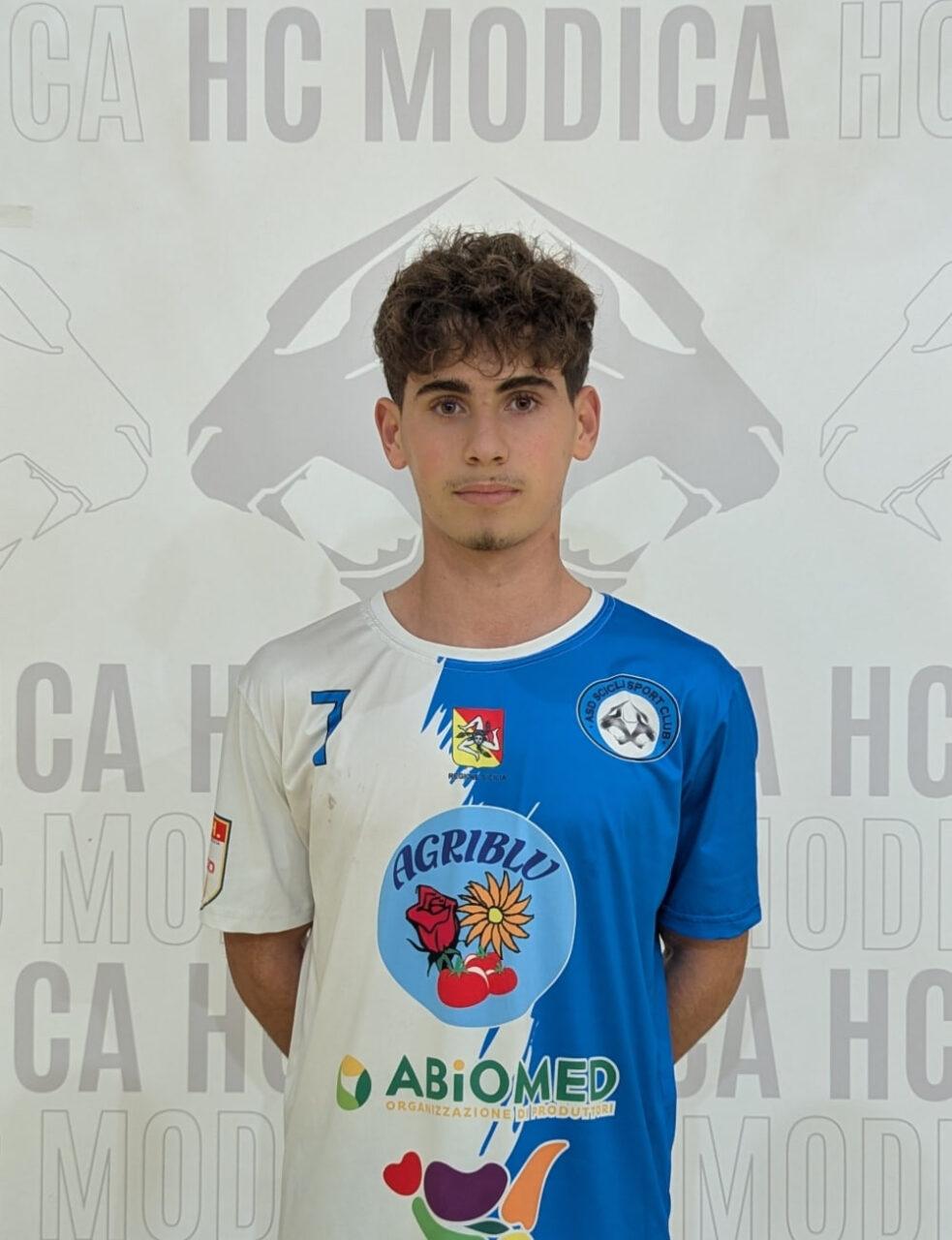 https://www.handballmodica.it/wp-content/uploads/2026/04/andrea-parisi_opt.jpg
