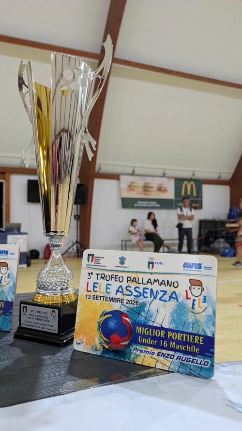 leleassenza-coppe https://www.handballmodica.it/wp-content/uploads/2026/09/leleassenza-coppe.jpg